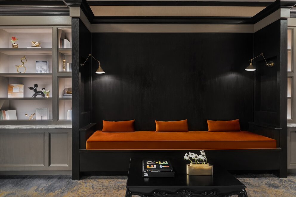 Library of our Oak Brook hotel