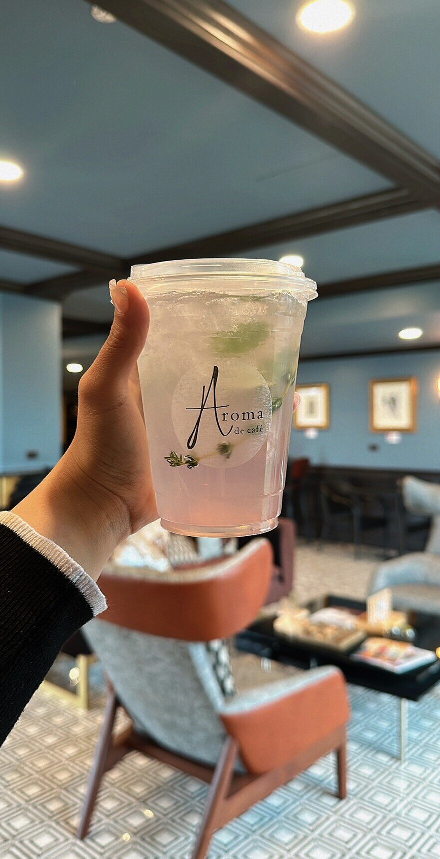 Aroma de Cafe at The Drake Oak Brook